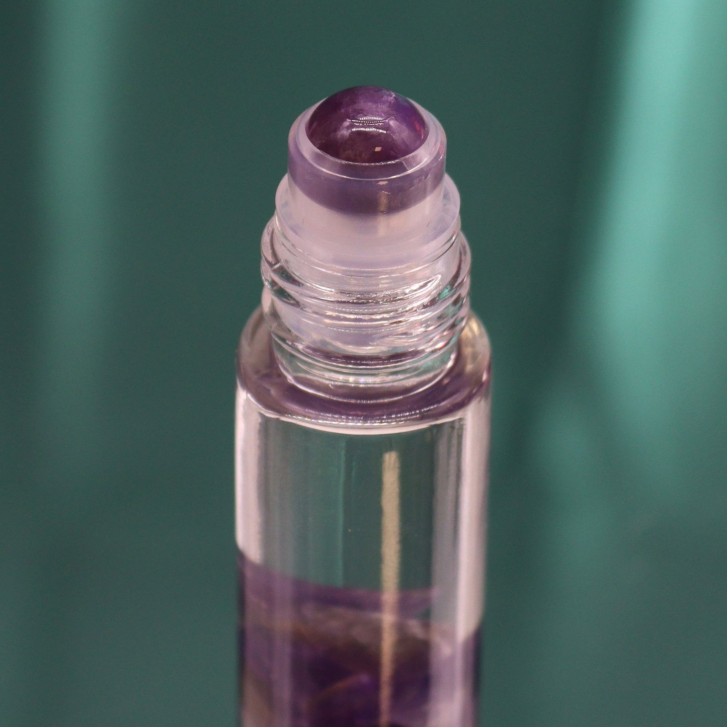 Hop Hare Essential Oil Gemstone Roll On – The Moon 10ml